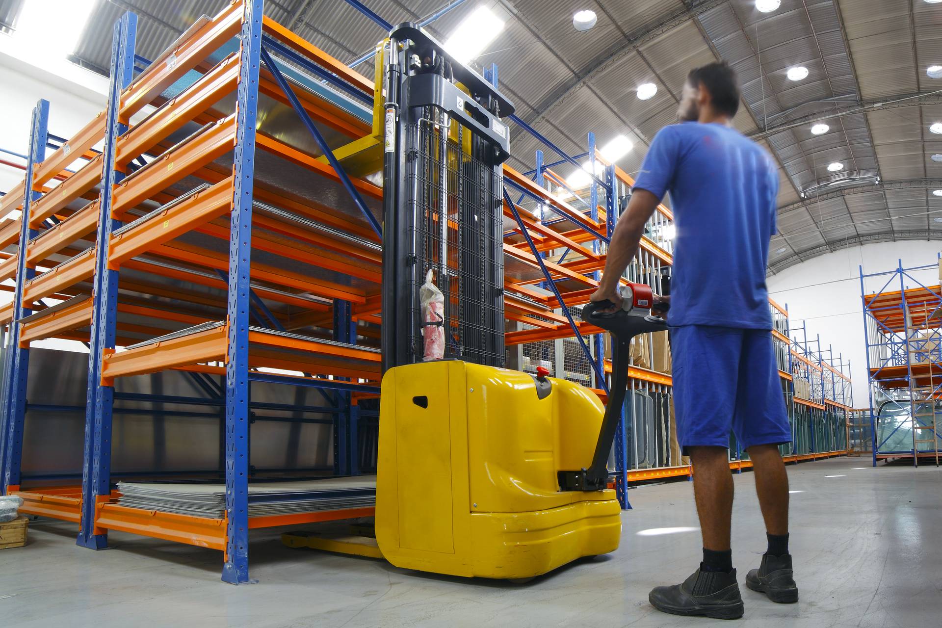 Reach Stacker